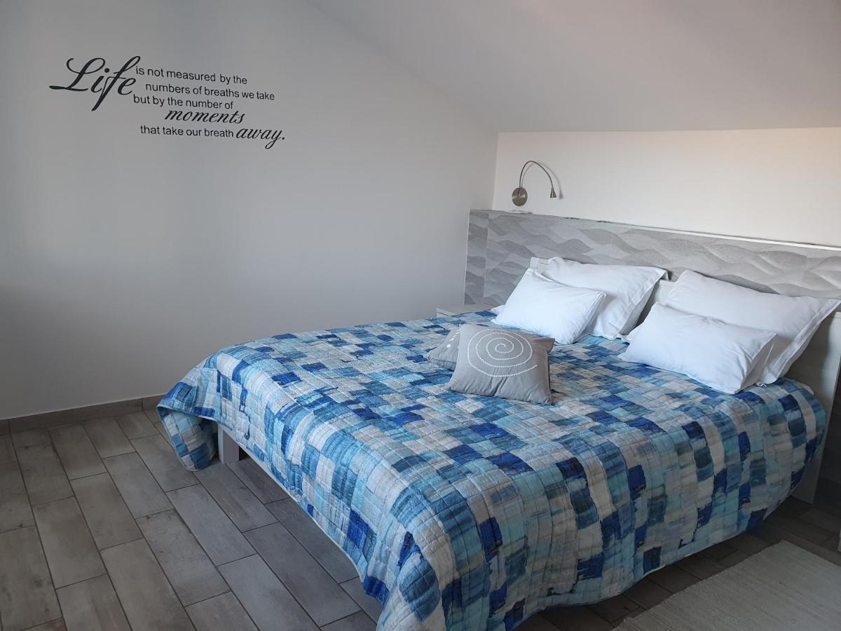 Apartment Villa Franci Pag Town Exterior photo